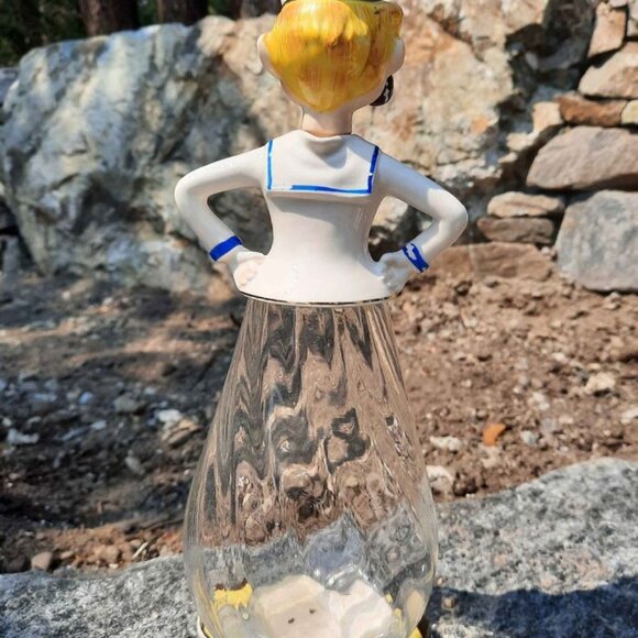 Vintage NAPCO Japan Sailor Decanter with Shot Glasses - Picture 2 of 8